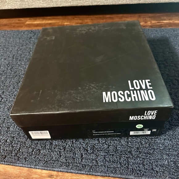 Moschino | LOVE Patent Leather Chelsea Boots w/ Printed Logo, 39EU - Picture 7 of 7